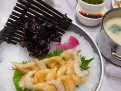 -红鼎豆捞·非遗鲍皇汤火锅(宝丰路店)