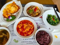 -金鹰国际月子中心(新街口店)