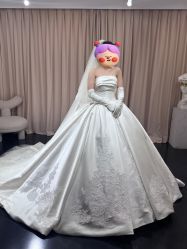 -予白婚纱礼服馆