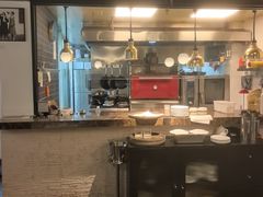 -LESCEDARS  Bistro香柏树(外滩店)
