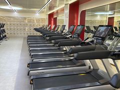 -英派斯健身旗舰店(海信国际中心馆)
