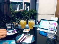 手打茉莉柠檬茶-拾挚扒房(招商花园城店)