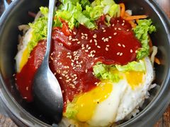 石锅拌饭-韩风烤牛肉冷面店
