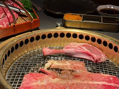 -铭牛烧肉·和牛海鲜自助(高新月牙湖店)