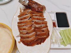 -梅利汴京烤鸭•开封豫菜地标店(东大街店)
