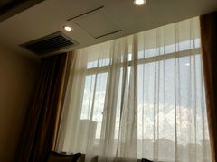 -维也纳酒店(桂林万象城火车站店)