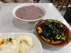 酸辣海带苗-李与白包子铺(桐梓林店)