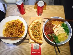 -壹粉屋新疆炒米粉(建外SOHO东区店)