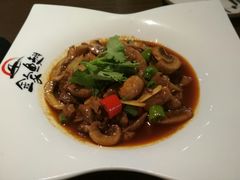 -梧桐树下(云锦世家店)