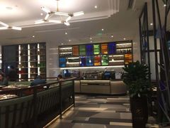 -港丽餐厅(高德置地店)