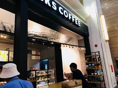 门面-星巴克(广州江南新地店)