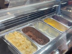 -极拉图·现制冰淇淋(大卫城店)