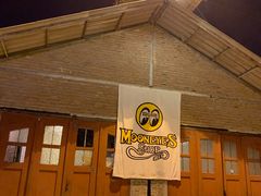 -席娜卡琳火车铁道夜市