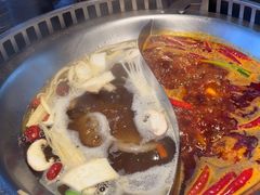 -辣伍鲜毛肚老火锅(元一店)