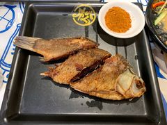 烤鲫鱼-松哥油焖大虾(皇岗一店)