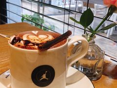 脏脏比利时热巧克力-Mark&Mars Restaurant