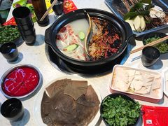 -钢管厂歆瑞源油卤串串香(春熙路太古里店)