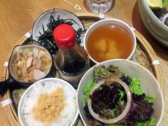 一人食猫饭-MIKAKU(万达广场上海宝山店)