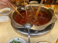 -李记称盘牛杂串串(广厦店)