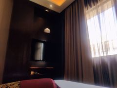 -爱乐国际温泉水疗会