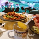 本碳水胃表示一份手工拉面不够吃！大盘鸡鸡肉可以少一点[抱拳]
