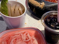 -钢管厂五区小郡肝串串香(蜀都万达店)