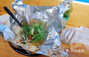 Aluminum Foil Big Powder Noodles (with Steamed Buns)