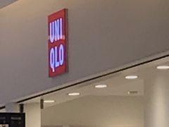 -优衣库(上海金桥国际商业广场店)