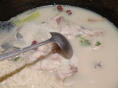 -咕嘟草帽鱼·牛奶一样的鲜鱼汤(包河万达广场创始店)