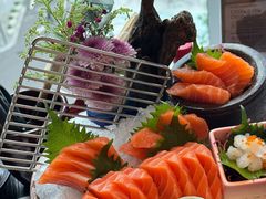 -花潮料理艺食馆(成都万象城店)