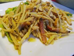 -诺鲜酒店(月河店)