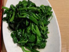 -渝信川菜 · 川味家常菜(财富购物中心店)