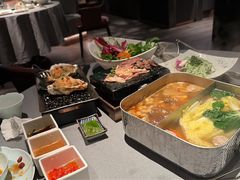 -左庭右院鲜牛肉火锅黑金店(陆家嘴中心店)
