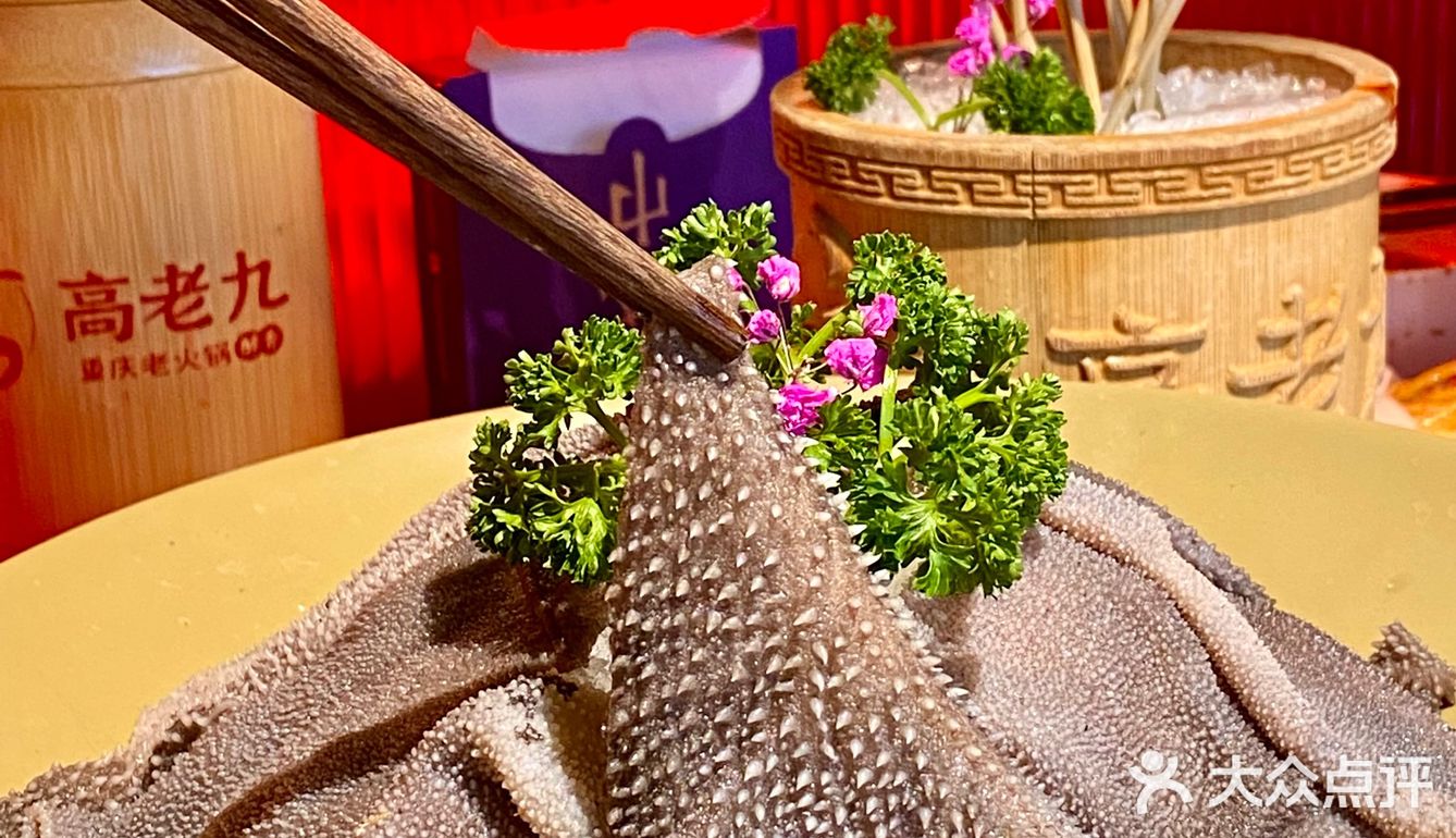🙌🏻杭州西湖边的宝藏火锅店，千万不要错过它家的限定龙井虾滑‼️