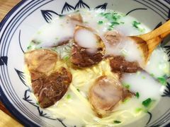熬足八小时牛肉汤-牛三哥洛阳牛肉汤(生态城店)