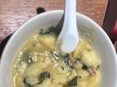 -聚鑫朋酸菜肥肠(文艺路口店)