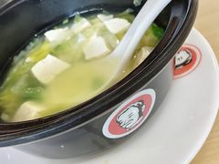 -闫家驴肉老店(华电一校店)