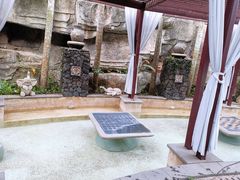 -海口观澜湖火山温泉谷