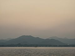 -柳莺湖上·湖景餐厅·江南菜(西湖店)