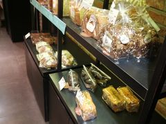 -多乐之日(田林东路店)