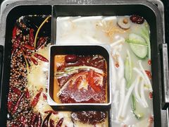 -洞子口重庆鲜货火锅(楚翘城旗舰店)