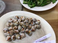 -岛中岛·海鲜大排档·万宁老字号(东澳店)