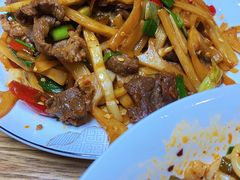 -牛八宝桂林米粉(八里庄店)