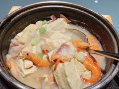 生猛河虾石锅豆腐-北京厨房(西安SKP店)