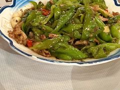 -霄汉牛三鲜湖北砂锅菜(万松园2店)