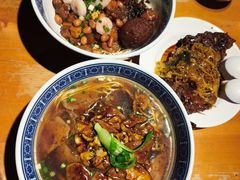 -沪西老弄堂面馆(定西路店)