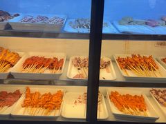 -哈尔滨小酒馆·鲜肉现穿自助烧烤(康新花园店)