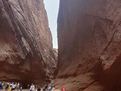 -天山神秘大峡谷