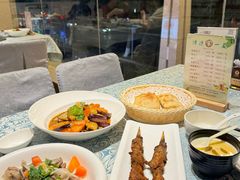 -巴扎美食·新疆菜·西域歌舞表演餐厅(新疆大厦店)