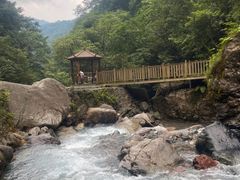 -西岭雪山大飞水景区